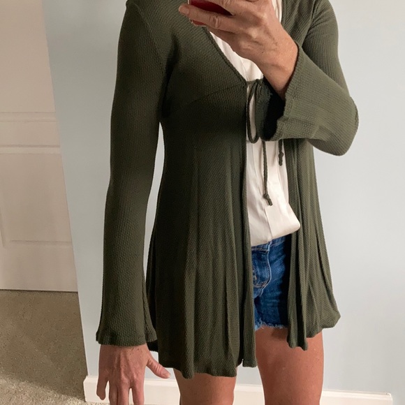 Olive Tie Front Cardigan - Picture 6 of 7